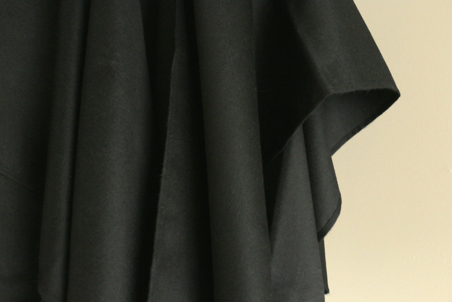 Capes 100% Baby Alpaca