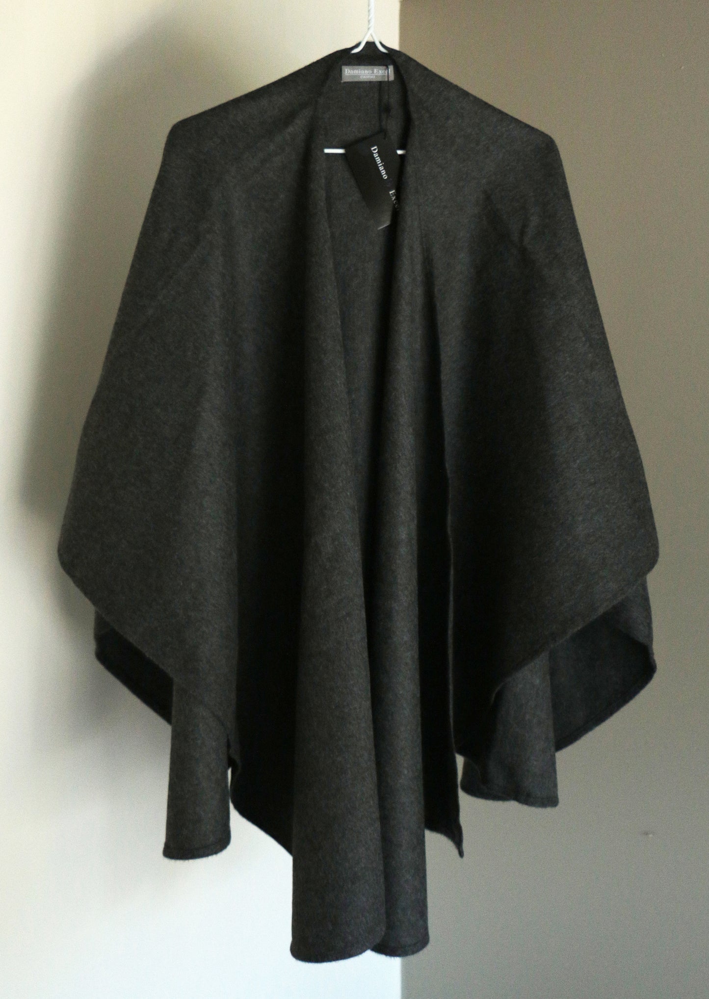 Capes 100% Baby Alpaca